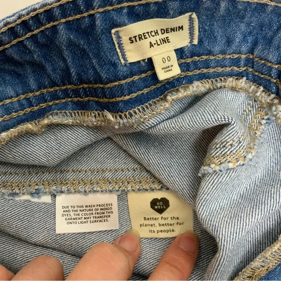 Madewell Stretch Denim A-Line Mini Skirt in Miller Wash - Picture 10 of 10